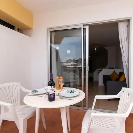 Santa Maria 57 - Lejlighed *